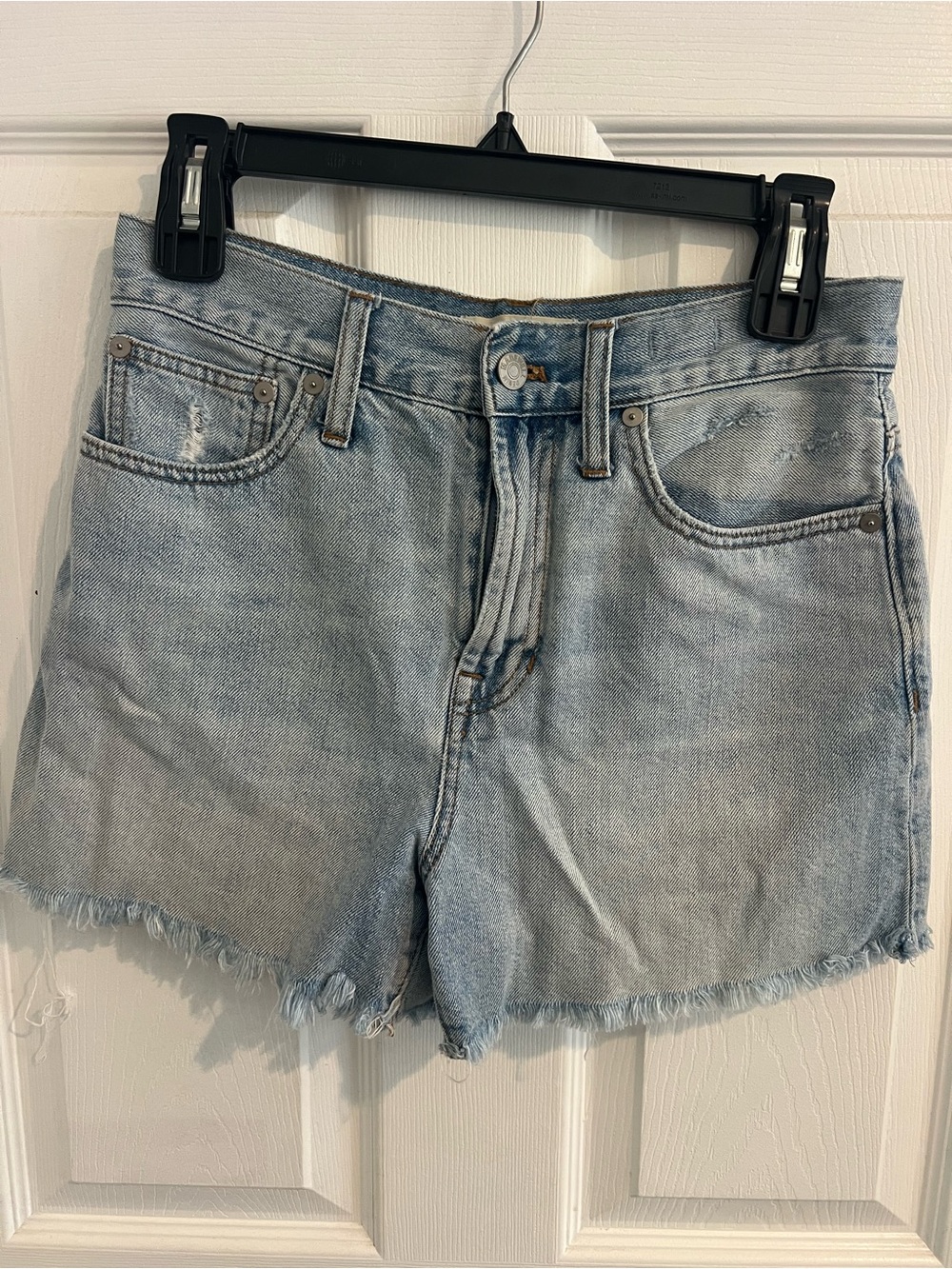 Madewell Light Wash “The Perfect Jean Short” Denim Cut Off Shorts